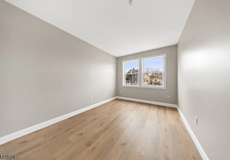 17-19 Wickham St #202 — Photo 9