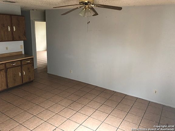 2nd image of 4435 Lehman Dr
