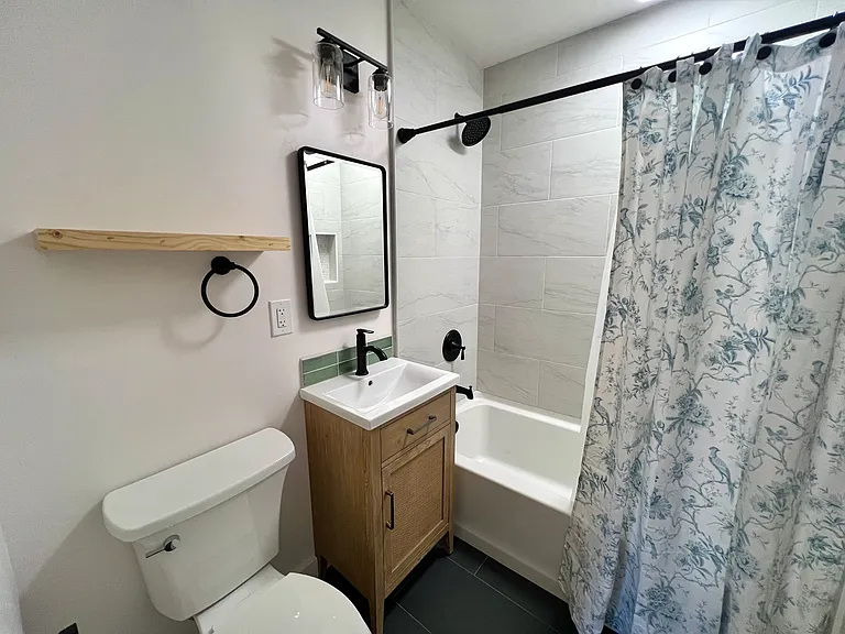 1327 Tanglewood Dr — Photo 18
