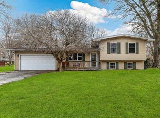 601 S 18th St, Chesterton, IN 46304