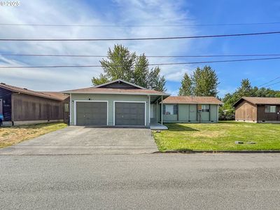 1943 Green Ave, Roseburg, OR, 97471