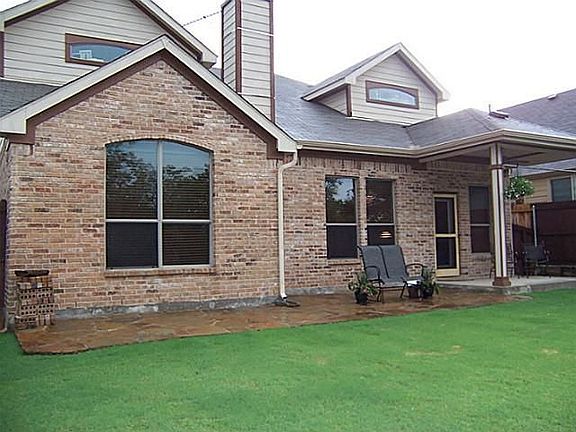 5th image of 3104 Willow Place Dr