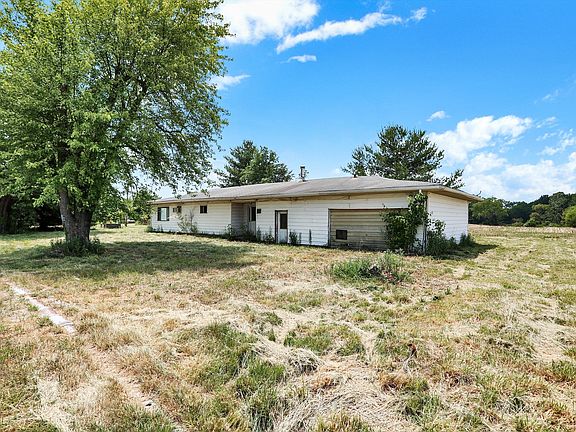 3rd image of 6236 S County Road 25 W