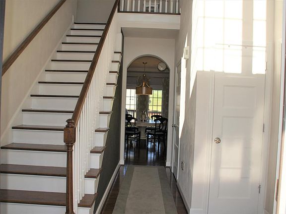 5th image of 2602 Woods Meadow Ln