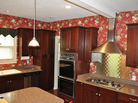 5th image of 3515 Southwood Dr