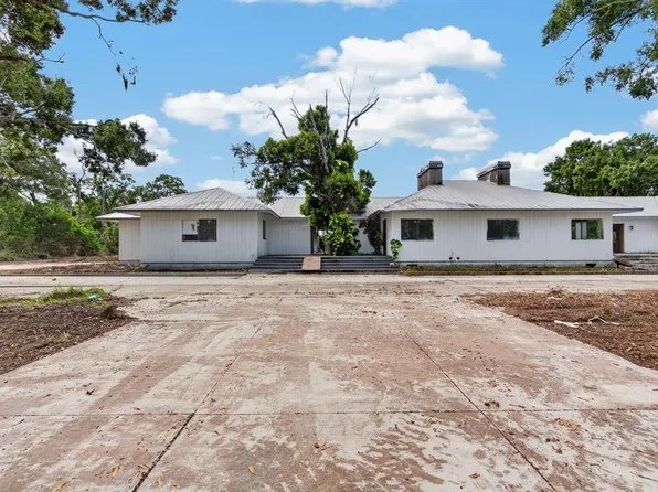 2140 DESOTO ROAD, SARASOTA, FL 34234