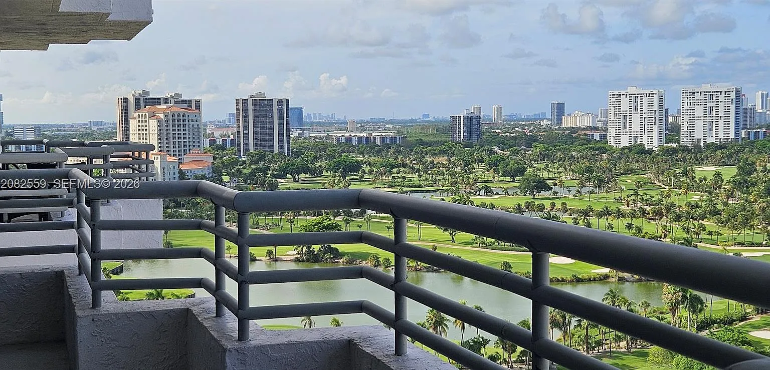 Parc Central Aventura Sou — Photo 2