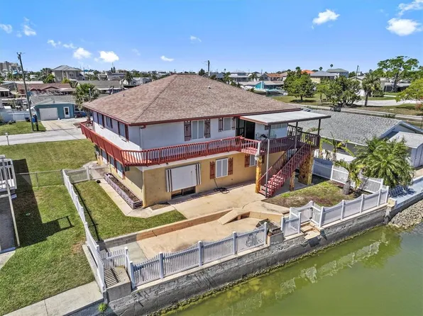 13820 Plumosa Ave, Hudson, FL 34667