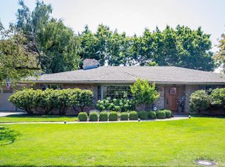 4406 Uplands Way, Yakima, WA 98908