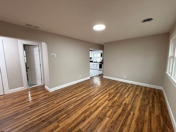 2nd image of 6315 Lance Ave