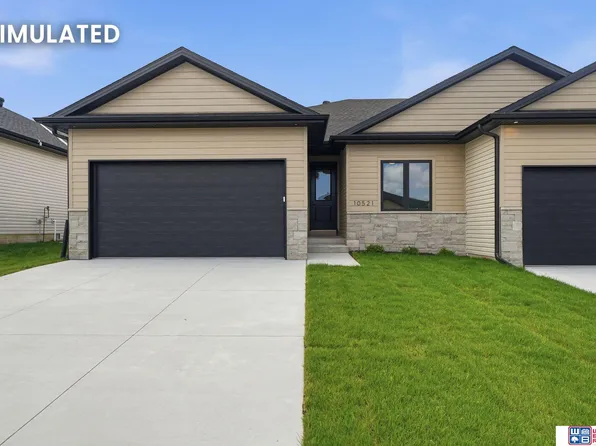 10507 Majestic Ln, Lincoln, NE 68527