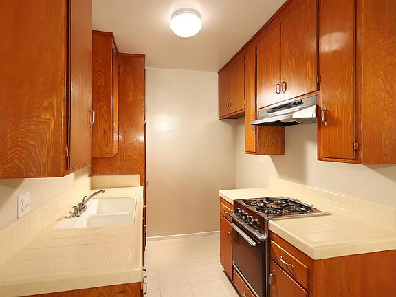 2nd image of 159 W Ash Ave APT E