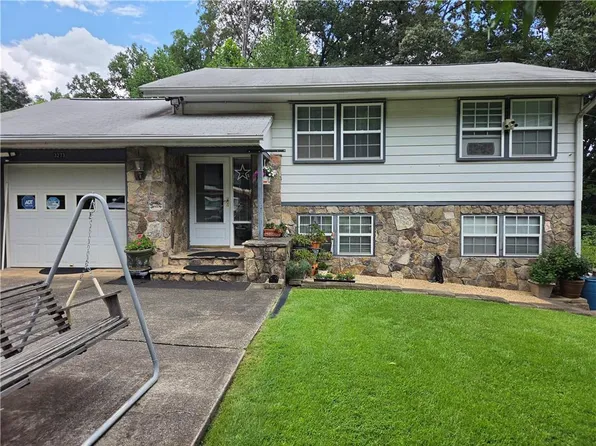 3273 Pin Oak Cir, Atlanta, GA 30340