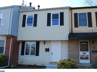 4 Fleming St, Newark, DE 19713