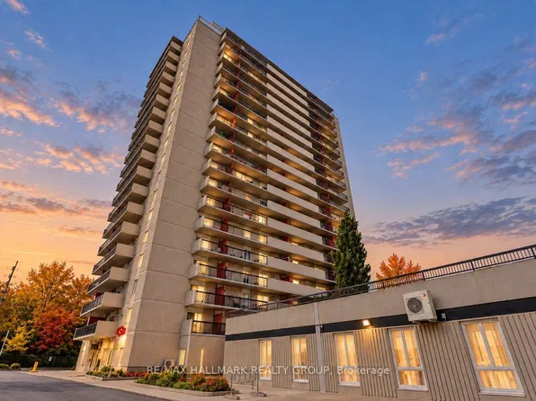 158C McArthur Ave #1908, Ottawa, ON K1K 1G8