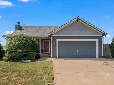 400 Aspen Ln, Wellsville, KS, 66092
