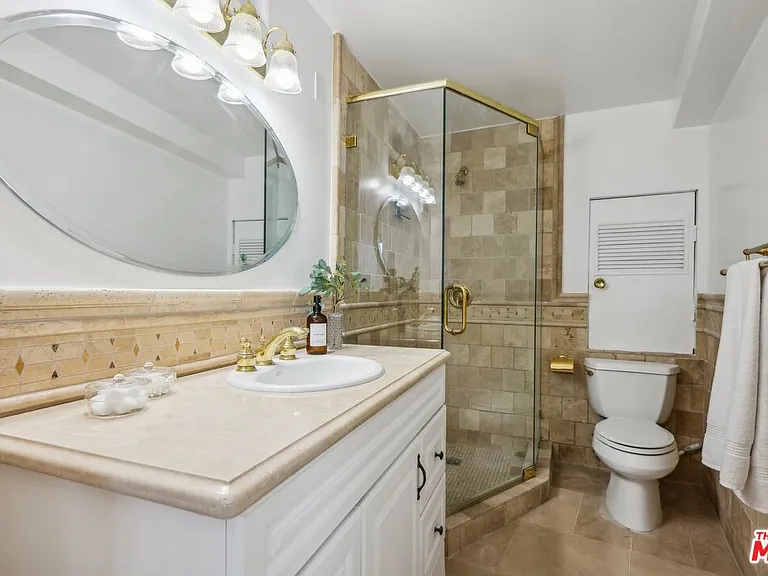 2411 Mount Olympus Dr — Photo 66