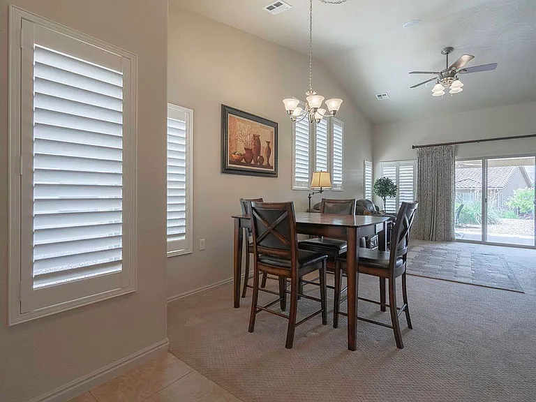 4592 S Elrose Dr — Photo 3