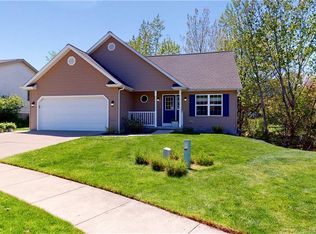 6088 Society Ct, Erie, PA 16509