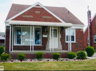 17950 Lincoln Dr, Roseville, MI 48066