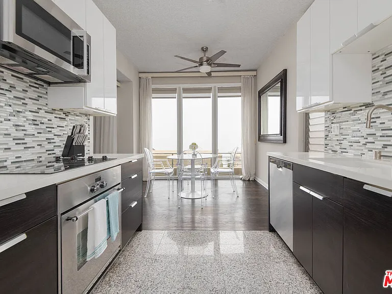 18065 Coastline Dr #1 — Photo 7