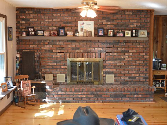 Living Rm with Fireplace
