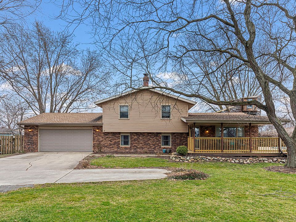 1st image of 1384 Dove Ct