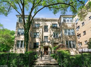 6702 N Sheridan Rd #2, Chicago, IL 60626
