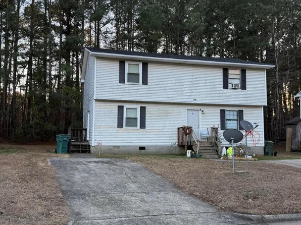 1427 Cherrycrest Dr, Durham, NC 27704