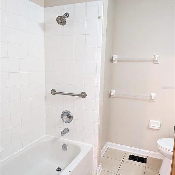 902 Vineland Pl — Photo 13
