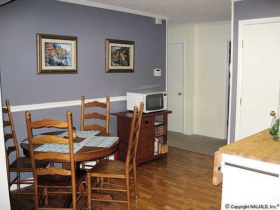 5th image of 14008 Sandhurst Dr SW