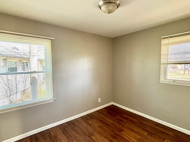 204 Tay Rd — Photo 11