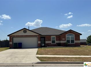 2900 Starlight Dr, Copperas Cove, TX 76522