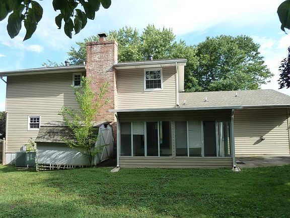 4th image of 9937 San Madre Dr