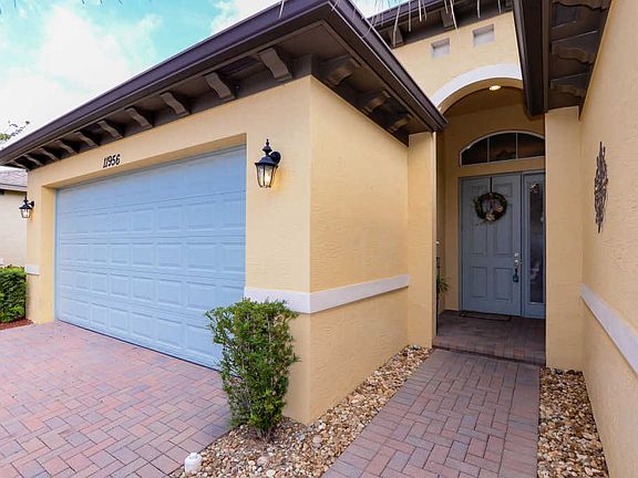 5th image of 11956 SW Crestwood Cir