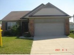 7421 Red Bird Dr, Ypsilanti, MI 48197