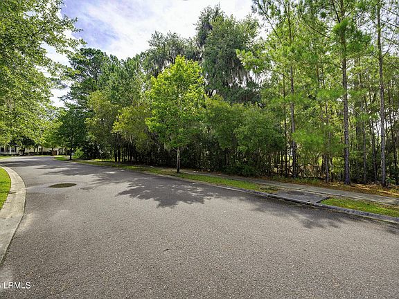 4th image of 2200 Moss Street