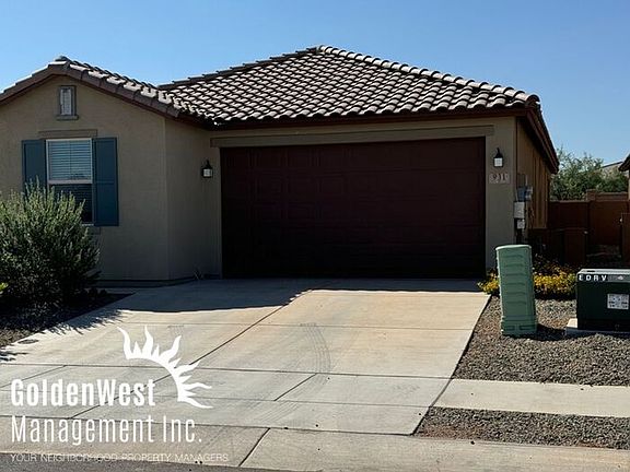 3rd image of 931 W Calle Calca