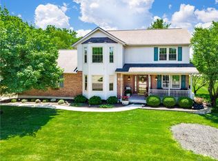 780 Pinehurst Dr, Tipp City, OH 45371