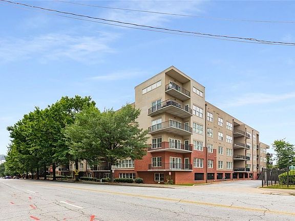 2nd image of 384 Ralph McGill Blvd NE Unit 123