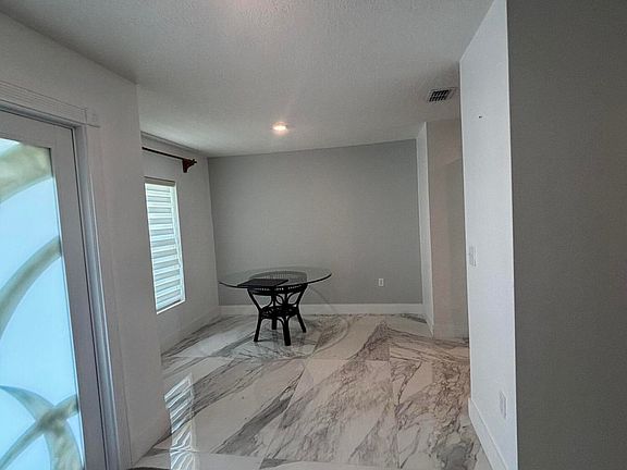 2nd image of 1372 SW Babcock Avenue