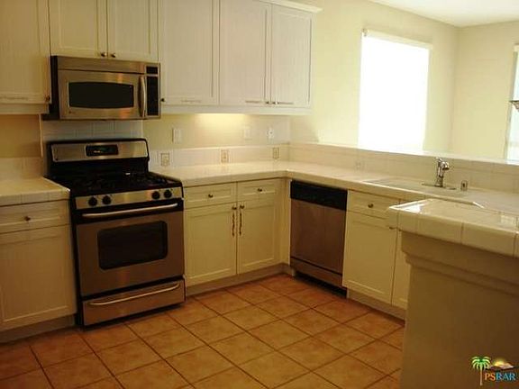 4th image of 81393 Avenida Romero