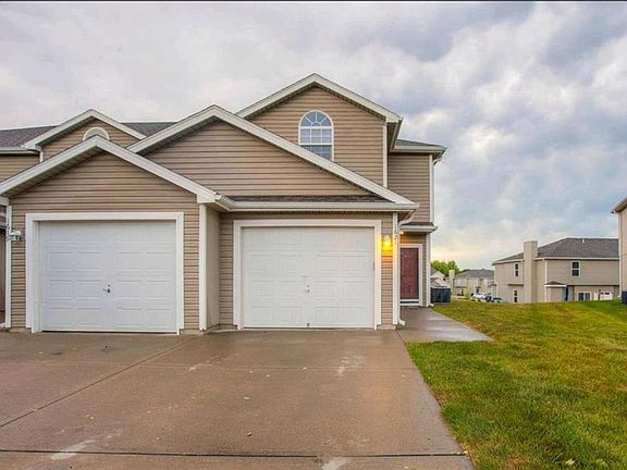 2nd image of 1621 Highland Dr