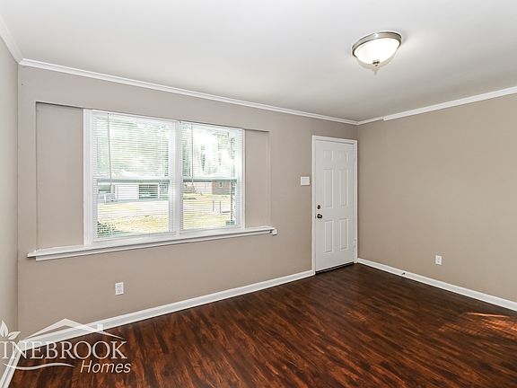 3rd image of 6648 Alice Dr