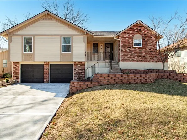 17209 E 51st Terrace Ct S, Independence, MO 64055