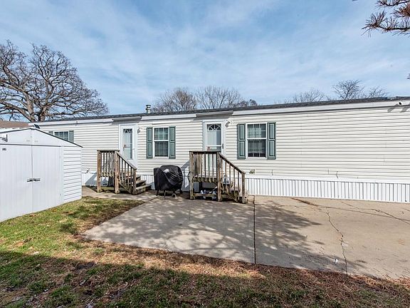2nd image of 38569 N Sheridan Rd Lot 492