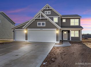15760 Norwalk Rd, Grand Haven, MI 49417