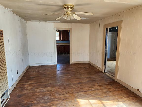 4th image of 408 N Christy St