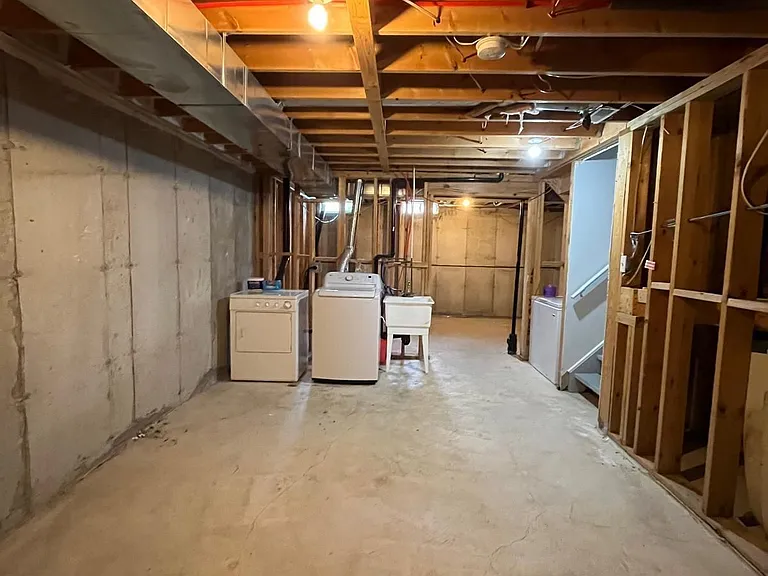 46 Gas Lamp Ln — Photo 15