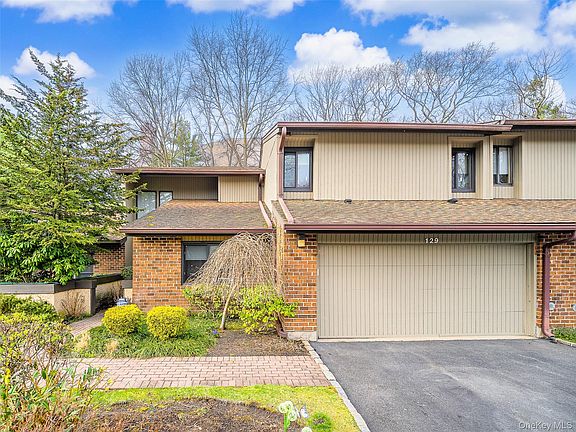 3rd image of 129 Golf View Drive #129